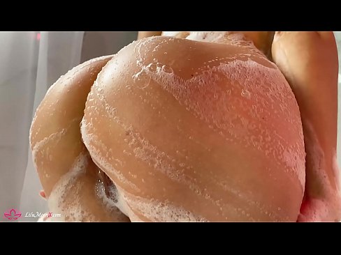 ❤️ Une brune masturbe sa chatte avec un vibrateur jusqu'à un orgasme intense sous la douche. ❤️❌ Porno de qualité at fr.naughtyhentai.ru ﹏