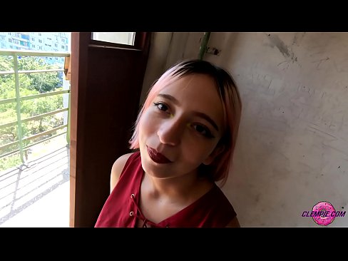 ❤️ Une étudiante sensuelle suce un étranger dans l'Outback - sperme sur son visage ❤️❌ Porno de qualité at fr.naughtyhentai.ru ﹏